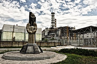 Zemřel bývalý šéf černobylské elektrárny Brjuchanov, řídil ji při výbuchu