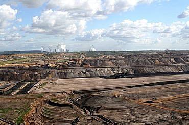 Těžba uhlí v dole Turów: přes 30 let za sebou, 20 před sebou. A česká voda stále odtéká